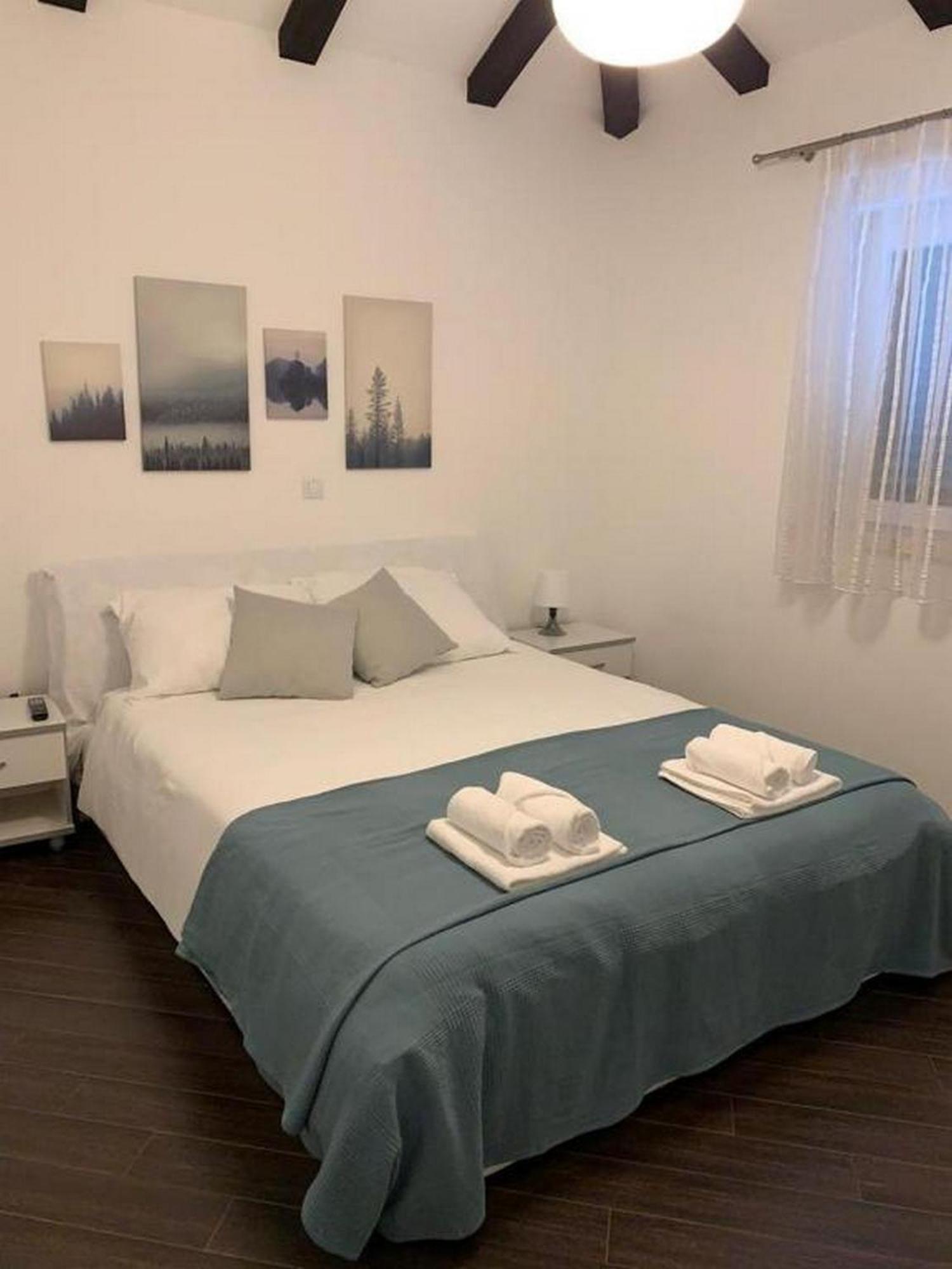 4B Apartments Дубровник Стая снимка
