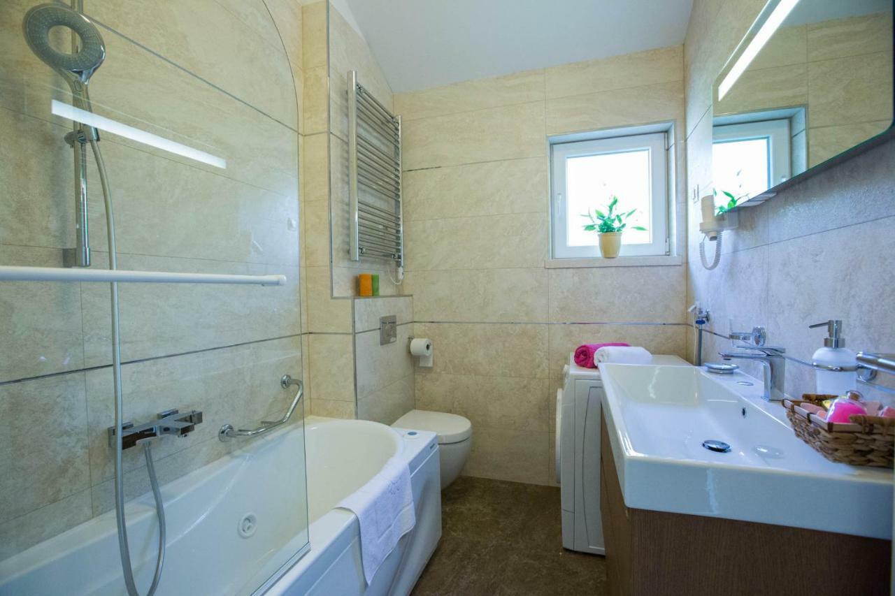 4B Apartments Дубровник Екстериор снимка